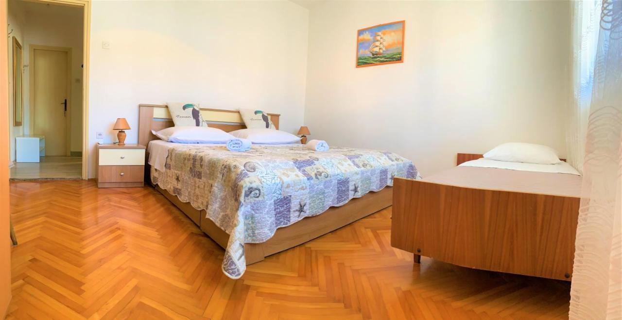 Roko Apartment House Primosten Ngoại thất bức ảnh
