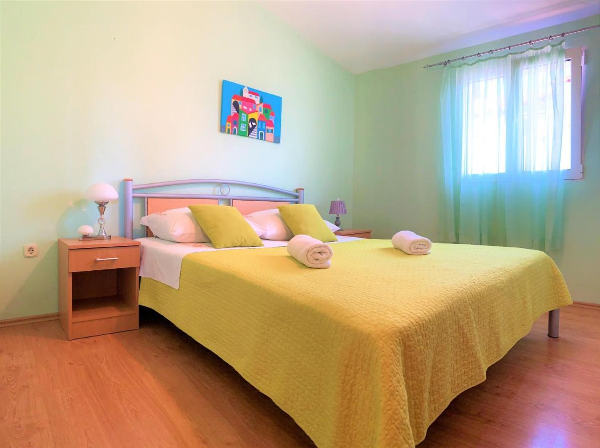 Roko Apartment House Primosten Ngoại thất bức ảnh