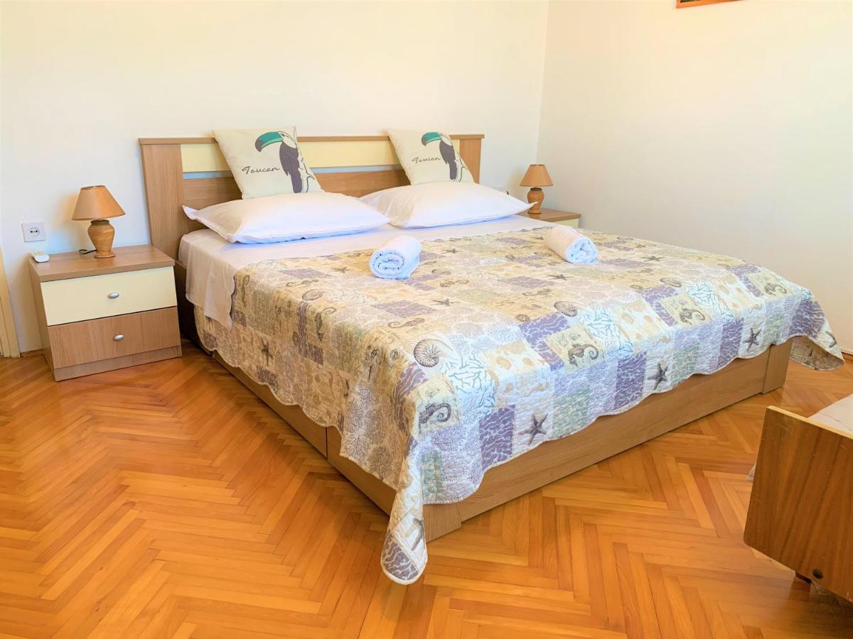 Roko Apartment House Primosten Ngoại thất bức ảnh