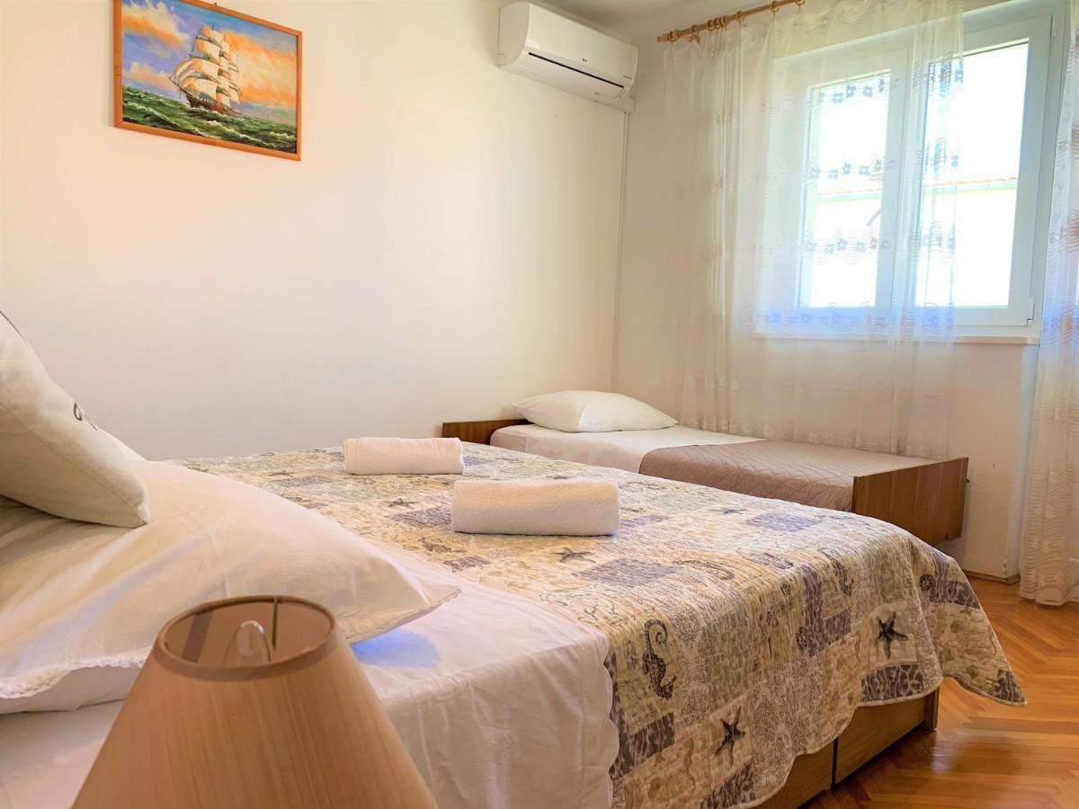 Roko Apartment House Primosten Ngoại thất bức ảnh