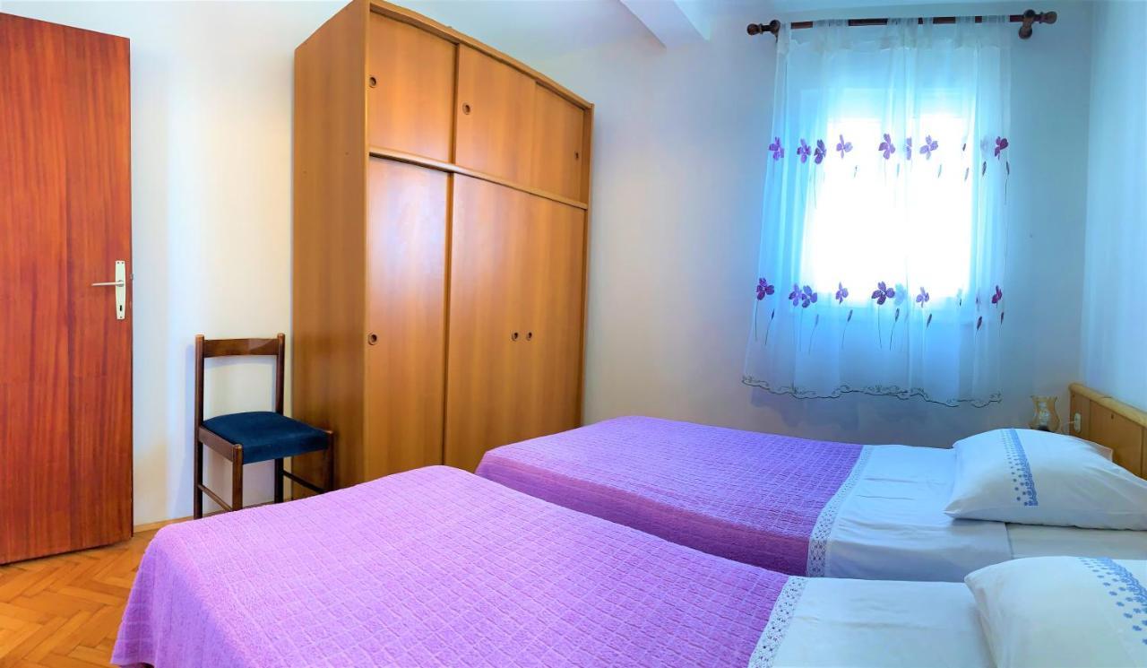 Roko Apartment House Primosten Ngoại thất bức ảnh