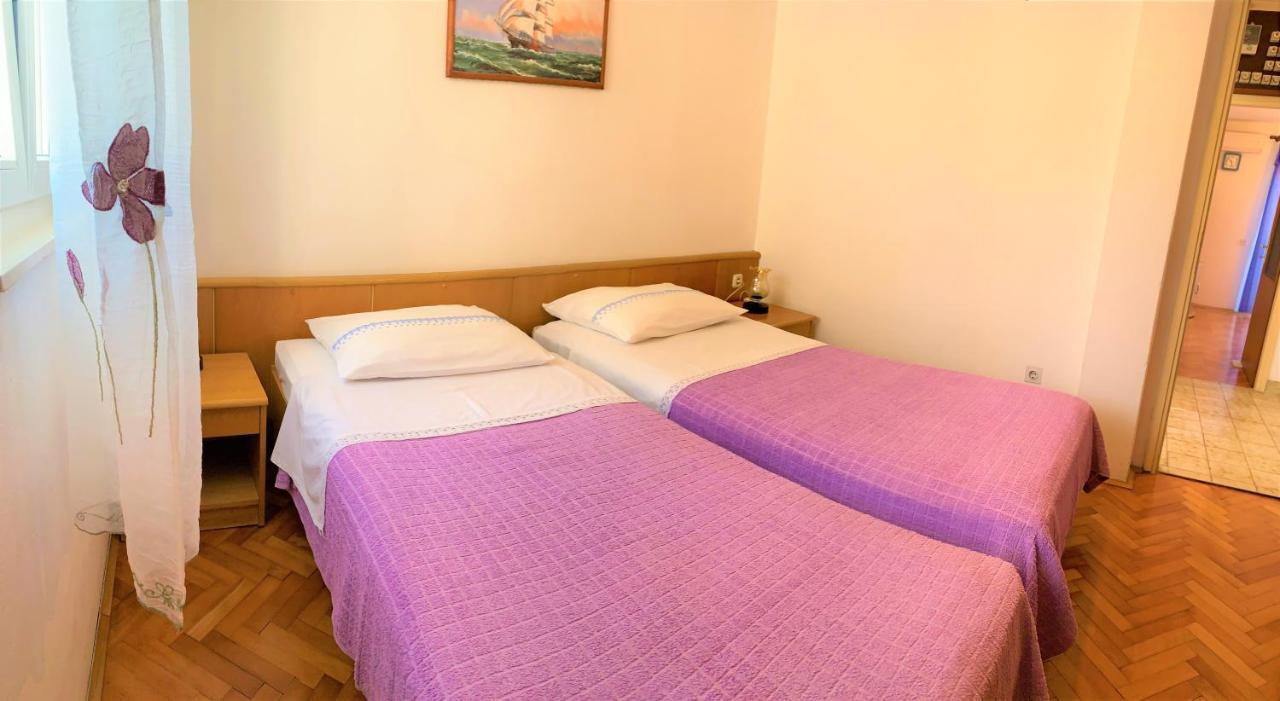Roko Apartment House Primosten Ngoại thất bức ảnh